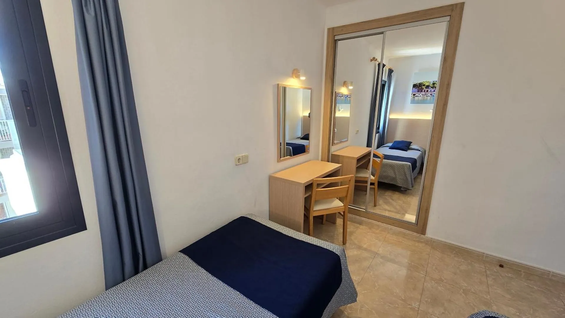 Marina Palmanova Apartamentos 0*,  Espagne