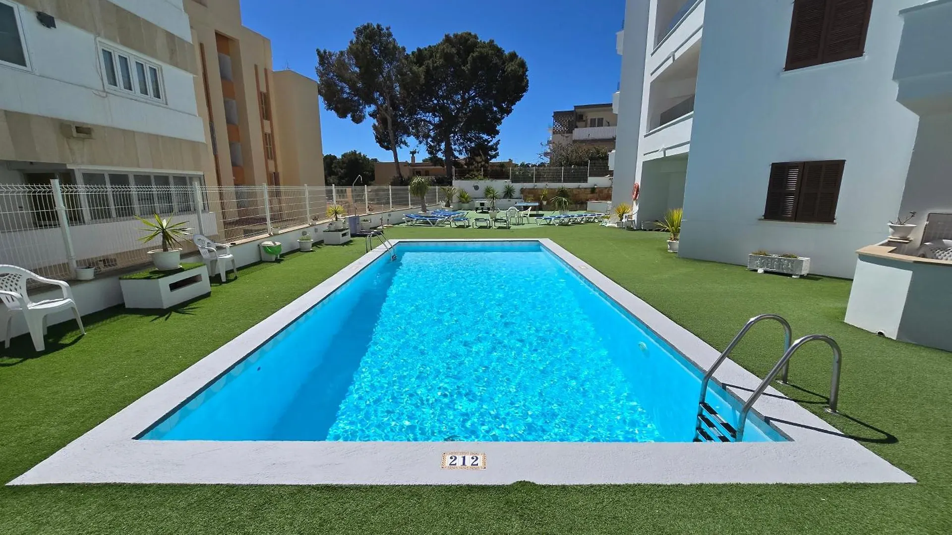 Marina Palmanova Apartamentos アパート