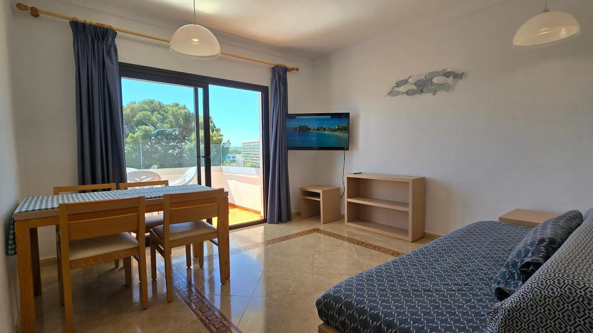 Marina Palmanova Apartamentos アパート